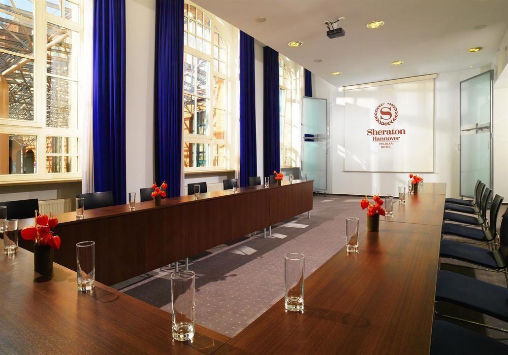 Hotel Sheraton Pelikan