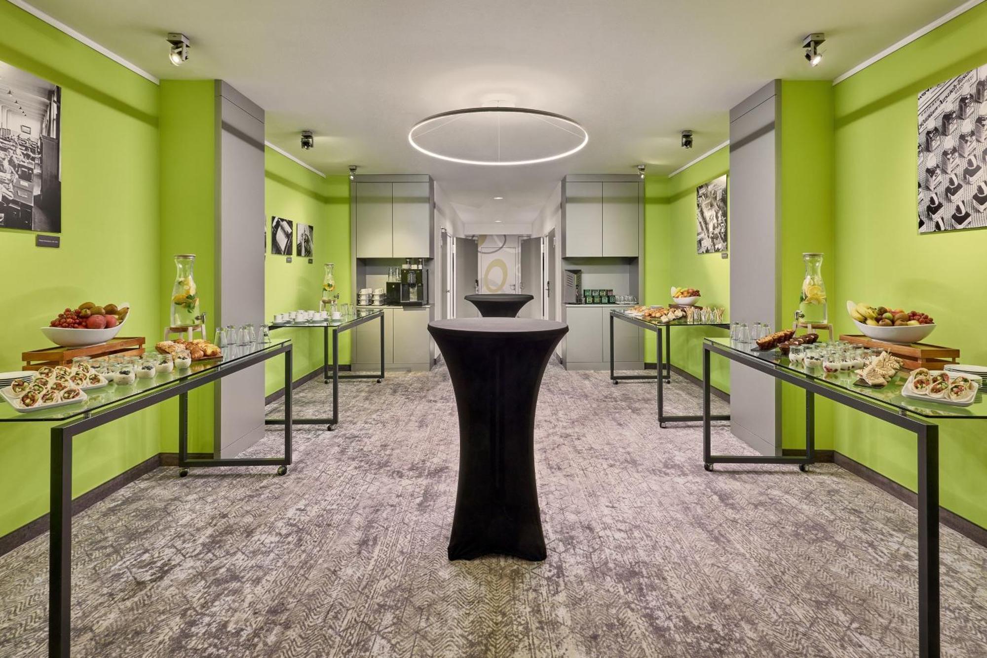 Hotel Sheraton Pelikan
