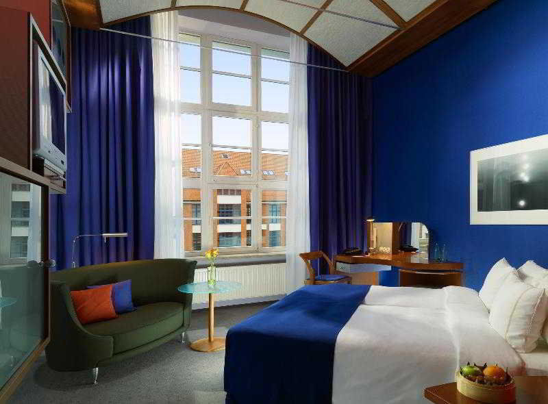 Sheraton Pelikan 4* Hannover